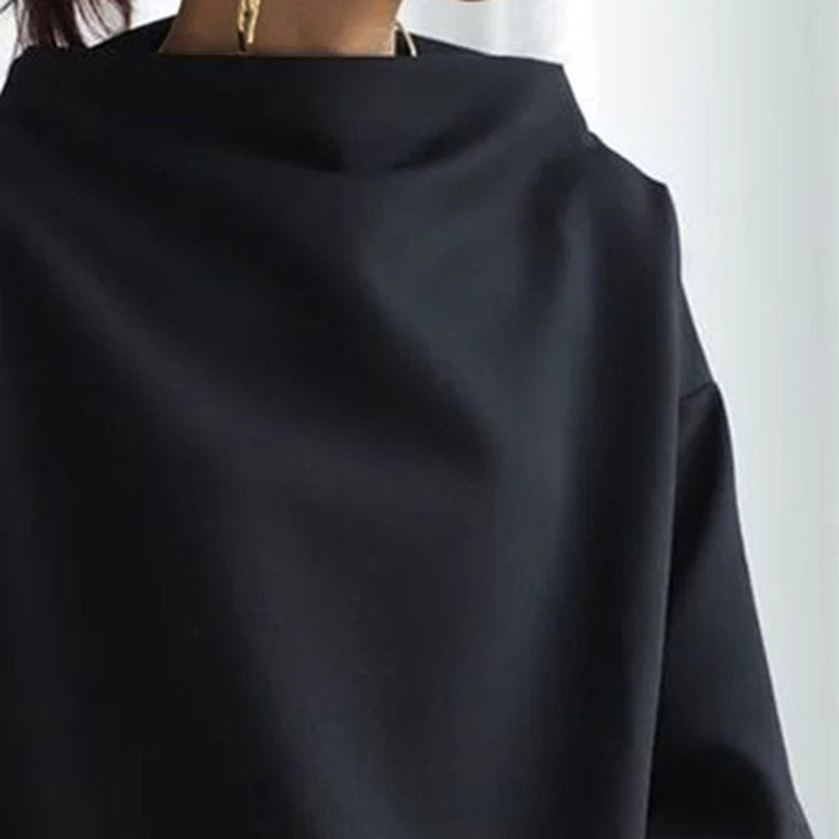 ELLY | High-Neck Soft Knit Top