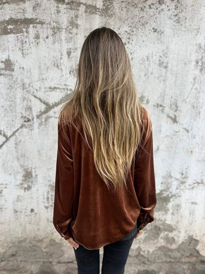 LAUREN – Luxe Velvet Button-Up Blouse